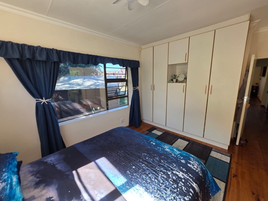 4 Bedroom Property for Sale in Aston Bay Eastern Cape